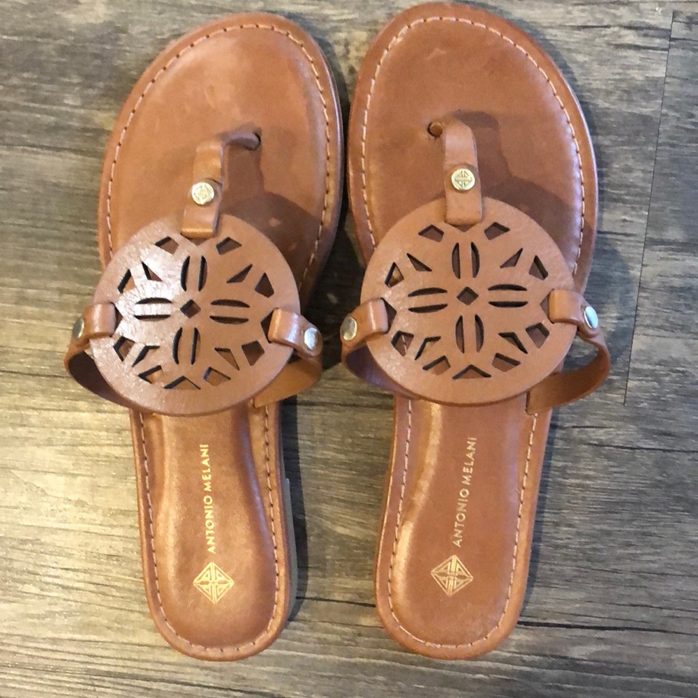 leather flip flops